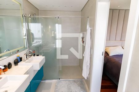 Apartamento à venda com 210m², 3 quartos e 5 vagasBanheiro da Suíte 1