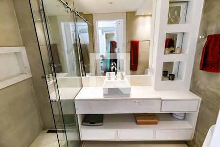 Apartamento à venda com 210m², 3 quartos e 5 vagasBanheiro da Suíte 3