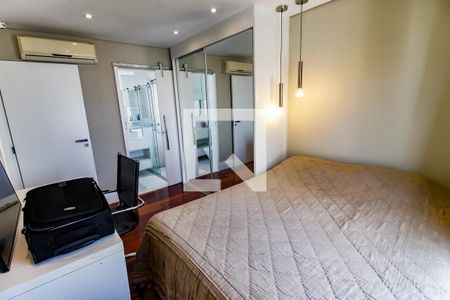 Apartamento à venda com 210m², 3 quartos e 5 vagasSuíte 2