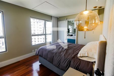 Apartamento à venda com 210m², 3 quartos e 5 vagasSuíte 1