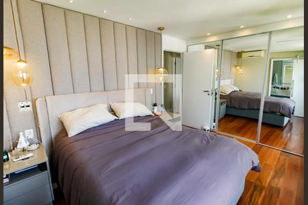 Apartamento à venda com 210m², 3 quartos e 5 vagasSuíte 1