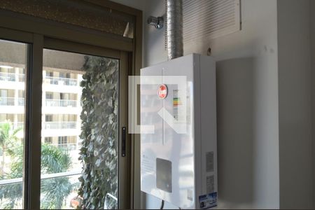 Apartamento à venda com 70m², 2 quartos e 1 vagaÁrea de Serviço