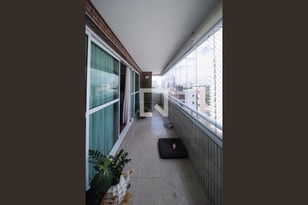 Varanda de apartamento à venda com 4 quartos, 166m² em Aclimação, São Paulo