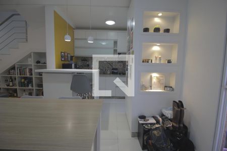 Sala de Jantar de casa à venda com 2 quartos, 250m² em Igara, Canoas