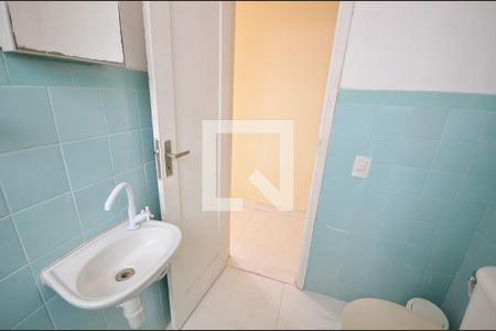Casa à venda com 300m², 5 quartos e 1 vagaBanheiro 2