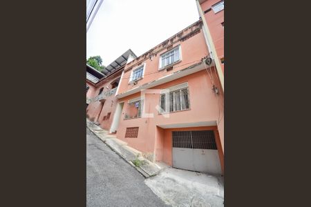Casa à venda com 300m², 5 quartos e 1 vagaFachada