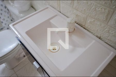 Casa à venda com 300m², 5 quartos e 1 vagaBanheiro 3