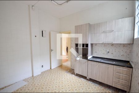 Casa à venda com 300m², 5 quartos e 1 vagaCozinha 1