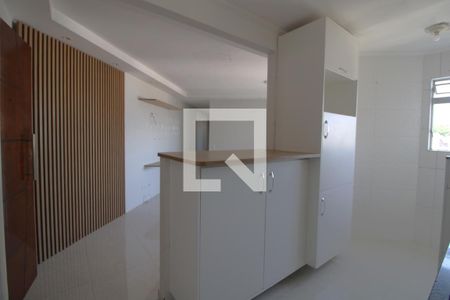 Cozinha de apartamento para alugar com 2 quartos, 56m² em Vila Erna, São Paulo