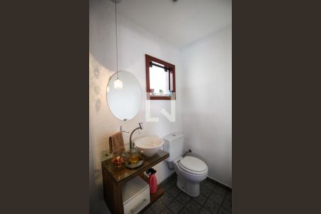 Casa para alugar com 560m², 3 quartos e 10 vagasLavabo