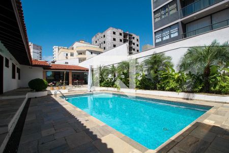 Casa para alugar com 560m², 3 quartos e 10 vagasPiscina