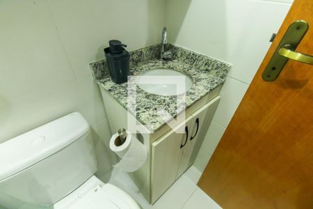Banheiro de apartamento para alugar com 1 quarto, 36m² em Vila Esperança, São Paulo
