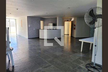 Apartamento à venda com 2 quartos, 64m² em Vila Iorio, São Paulo