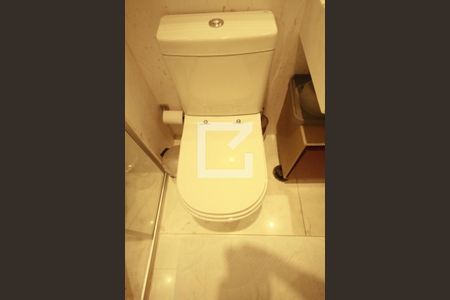 Apartamento à venda com 176m², 3 quartos e 3 vagasBanheiro 1