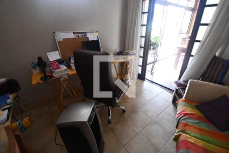 Casa à venda com 2520m², 6 quartos e 10 vagasEscritório