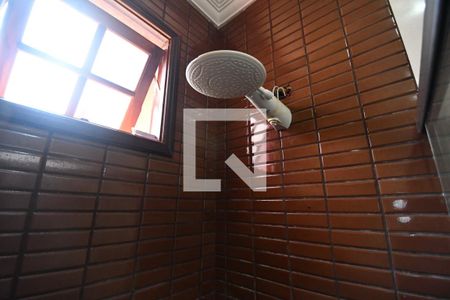 Casa à venda com 2520m², 6 quartos e 10 vagasDetalhe do banheiro 2