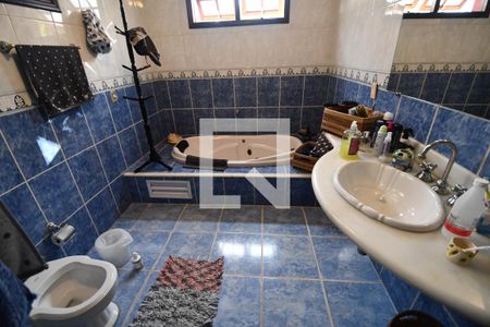 Casa à venda com 2520m², 6 quartos e 10 vagasBanheiro da Suíte