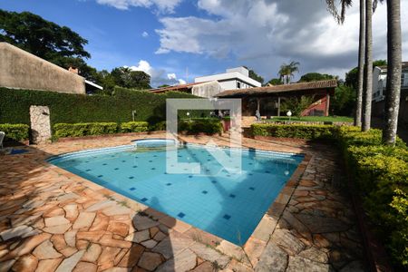 Casa à venda com 2520m², 6 quartos e 10 vagasPiscina