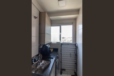 Apartamento à venda com 41m², 2 quartos e sem vaga Apartamento à venda com 41m², 2 quartos e sem vagaCozinha e Área de Serviço