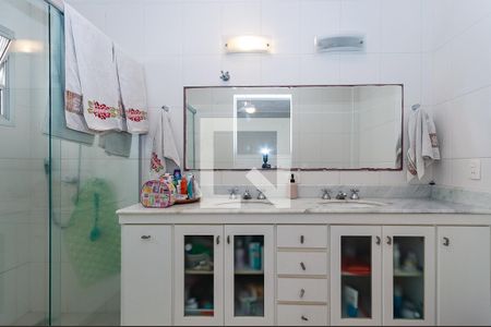 Banheiro da Suíte de apartamento para alugar com 3 quartos, 115m² em Perdizes, São Paulo