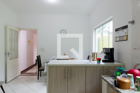 Casa de condomínio para alugar com 133m², 3 quartos e 3 vagas Casa de condomínio para alugar com 133m², 3 quartos e 3 vagasCozinha