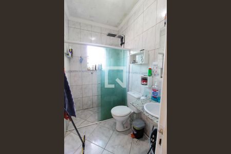 Casa de condomínio para alugar com 133m², 3 quartos e 3 vagas Casa de condomínio para alugar com 133m², 3 quartos e 3 vagasBanheiro Quarto 1