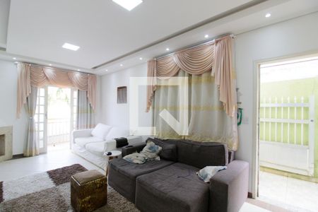 Casa de condomínio para alugar com 133m², 3 quartos e 3 vagas Casa de condomínio para alugar com 133m², 3 quartos e 3 vagasSala