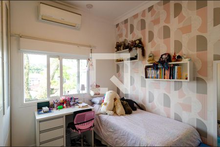 Casa de condomínio à venda com 271m², 4 quartos e 3 vagasSuíte 3