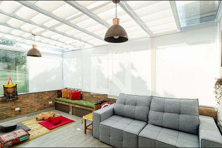 Casa de condomínio à venda com 271m², 4 quartos e 3 vagasÁrea de Laser