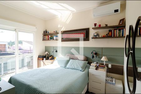 Casa de condomínio à venda com 271m², 4 quartos e 3 vagasSuíte 1