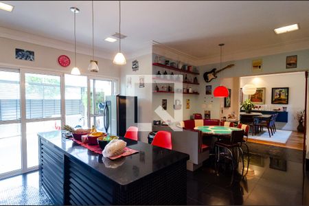 Casa de condomínio à venda com 271m², 4 quartos e 3 vagasCozinha