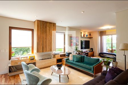 Sala de casa de condomínio à venda com 4 quartos, 271m² em Planalto Paulista, São Paulo