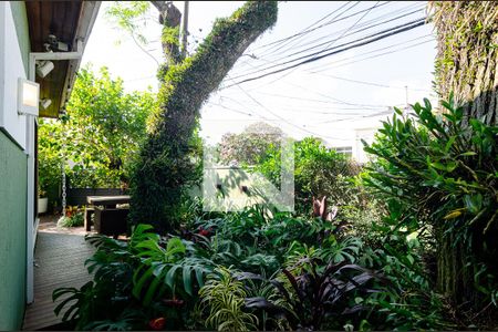 Casa de condomínio à venda com 271m², 4 quartos e 3 vagasJardim