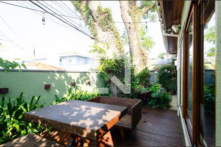 Casa de condomínio à venda com 271m², 4 quartos e 3 vagasJardim