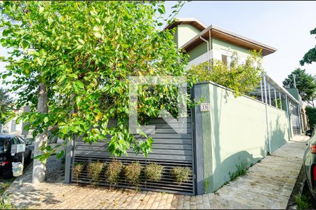 Casa de condomínio à venda com 271m², 4 quartos e 3 vagasFachada