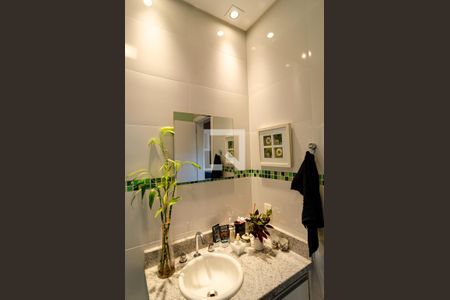 Casa de condomínio à venda com 271m², 4 quartos e 3 vagasBanheiro do Escritório