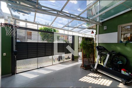 Casa de condomínio à venda com 271m², 4 quartos e 3 vagasGaragem