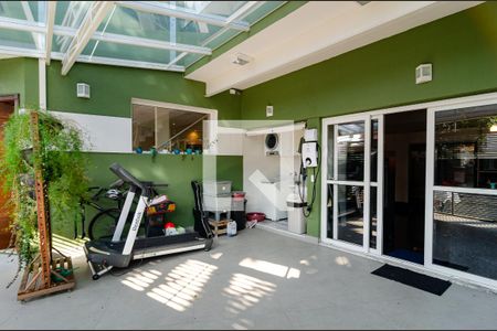 Casa de condomínio à venda com 271m², 4 quartos e 3 vagasGaragem