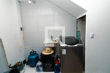 Casa de condomínio à venda com 90m², 2 quartos e 2 vagas Casa de condomínio à venda com 90m², 2 quartos e 2 vagasÁrea de Serviço