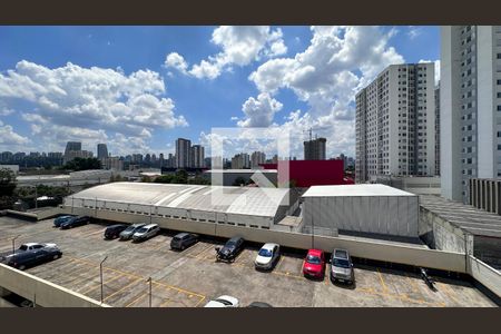 Vista de apartamento à venda com 2 quartos, 50m² em Santo Amaro, São Paulo