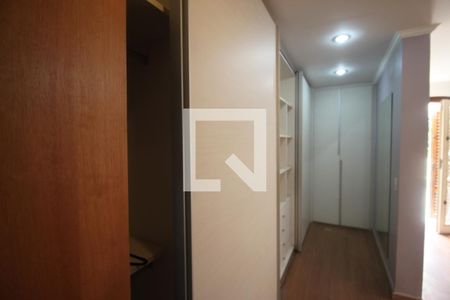 Casa para alugar com 500m², 4 quartos e 4 vagasCloset da suíte 2