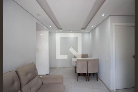 Apartamento à venda com 40m², 2 quartos e sem vaga Apartamento à venda com 40m², 2 quartos e sem vagaSala