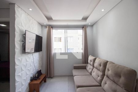 Apartamento à venda com 40m², 2 quartos e sem vaga Apartamento à venda com 40m², 2 quartos e sem vagaSala