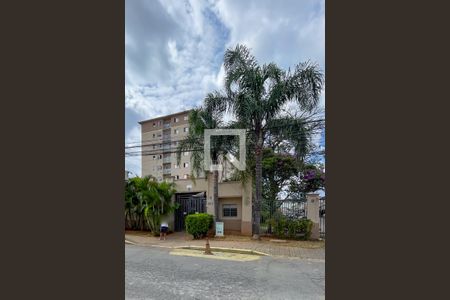 Apartamento à venda com 52m², 2 quartos e 1 vagaFachada do Condomínio