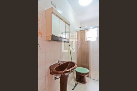 Casa à venda com 120m², 3 quartos e 2 vagasBanheiro