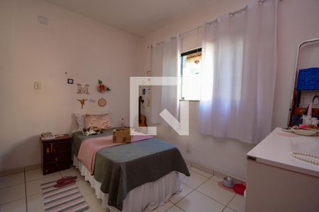 Casa à venda com 234m², 5 quartos e 2 vagasQuarto - Edicula