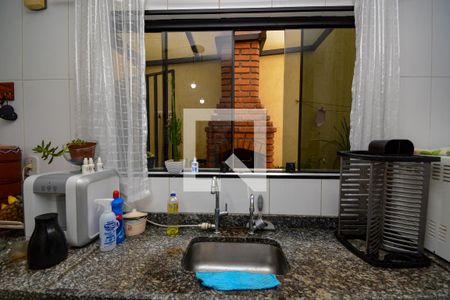 Casa à venda com 234m², 5 quartos e 2 vagasCozinha