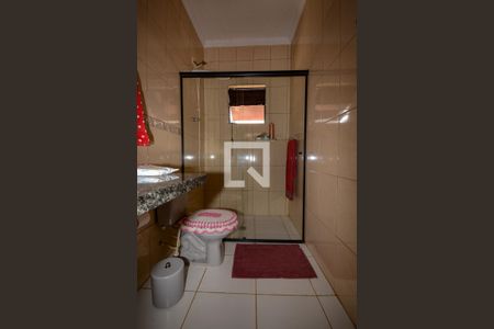 Casa à venda com 234m², 5 quartos e 2 vagasBanheiro da Suíte 2