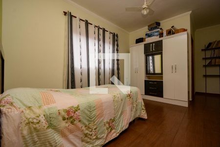 Casa à venda com 234m², 5 quartos e 2 vagasSuite 1