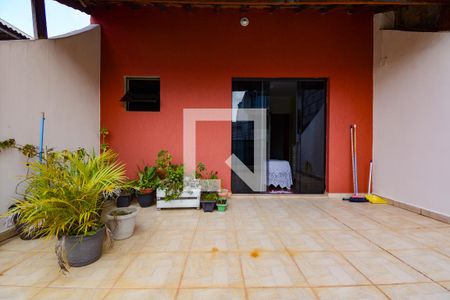 Casa à venda com 234m², 5 quartos e 2 vagasSuite 2 - Varanda